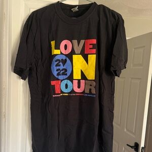 Harry styles  Love On Tour Graphic T-Shirt